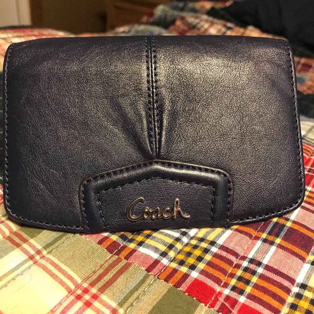 Vintage Coach Small Navy Leather Wallet